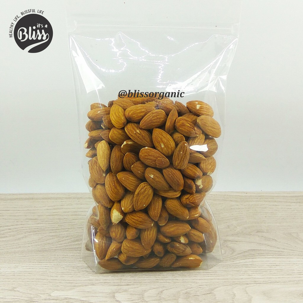 

Kacang Almond Mentah Blue Diamond (250 gram) / Natural Raw Almond Whole Blue Diamond