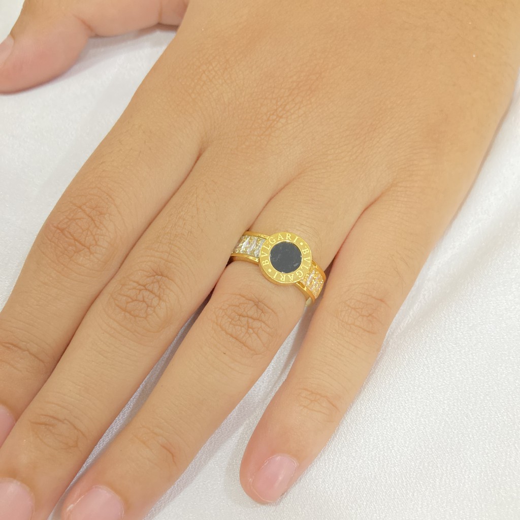 Cincin Titanium Perhiasan Wanita Anti Karat