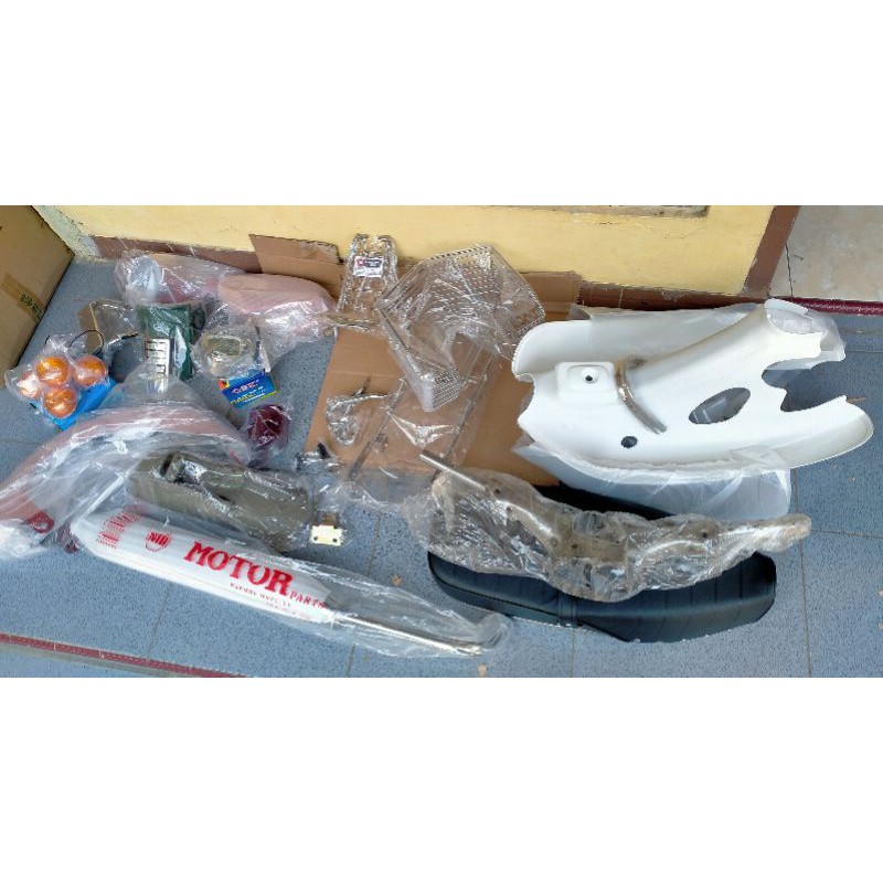 Paket hemat body bodi set honda c70 full set