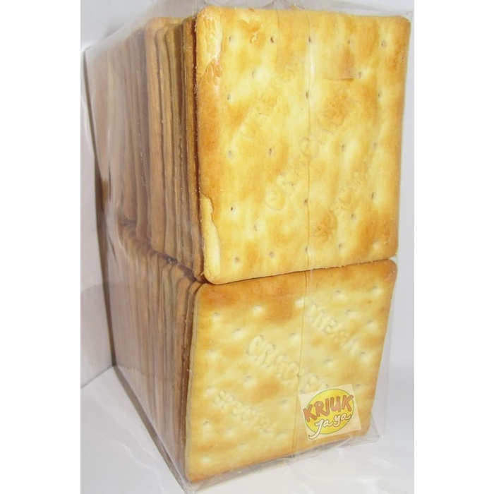 

Khong Guan Biskuit Cream Crackers 1 Tin | Biscuits Krakers Krim Kiloan