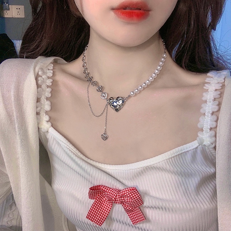 Necklace Accessories Trendy Light Luxury Pearl Love Stitching Clavicle Chain