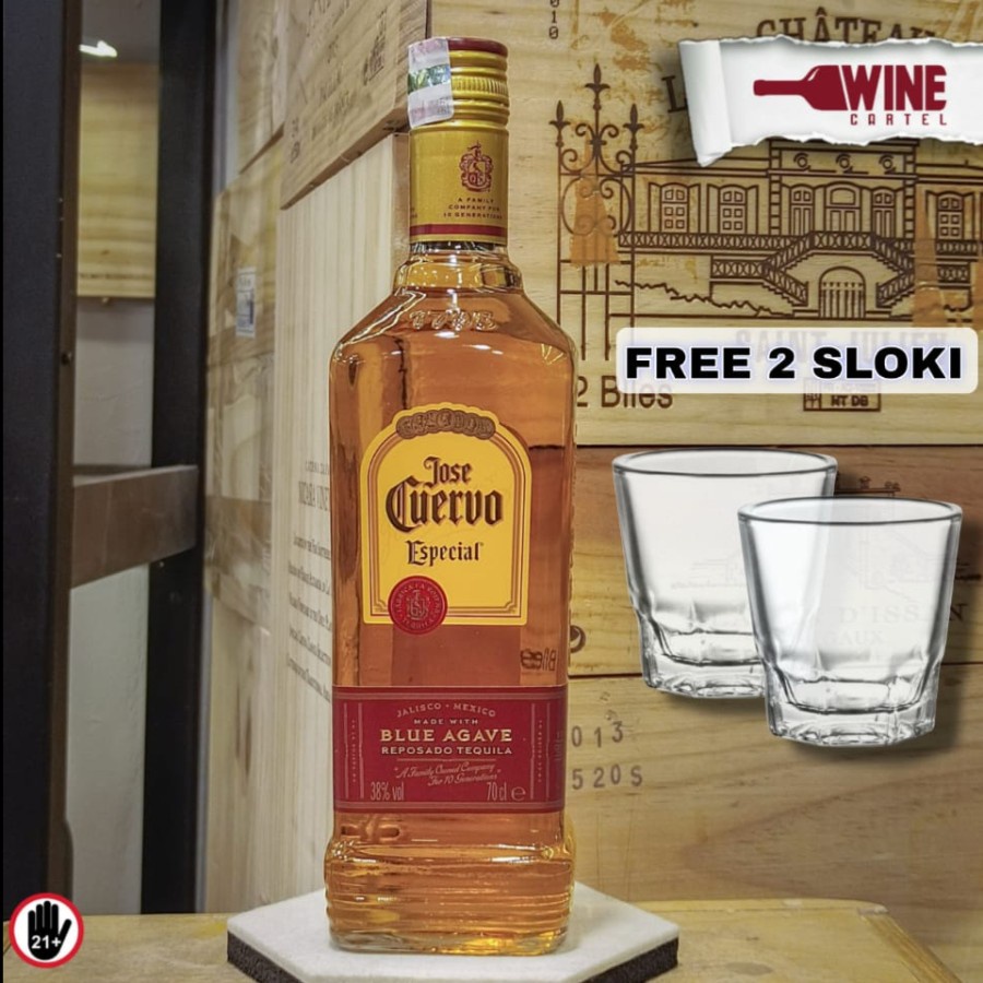 Jual TEQUILA Jose Cuervo Tequila Gold Reposado 750 ML FREE 2 SLOKI !! Shopee Indonesia