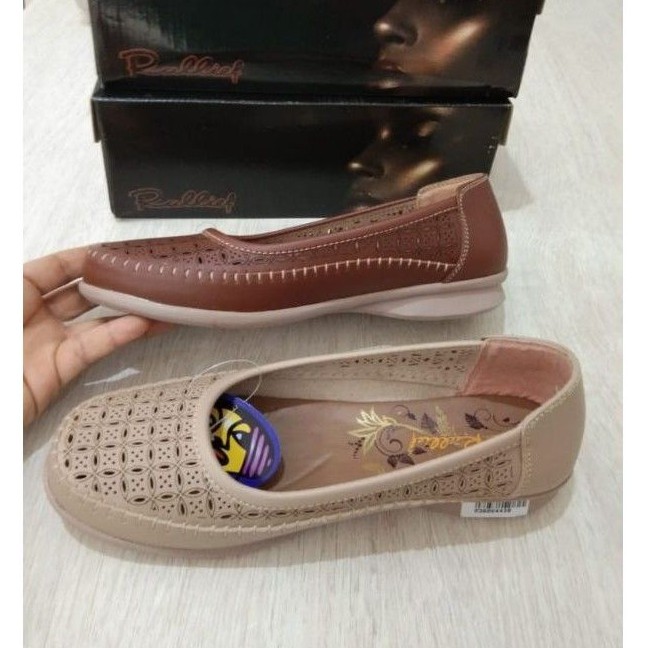 SEPATU-RULLIEF.HRL106