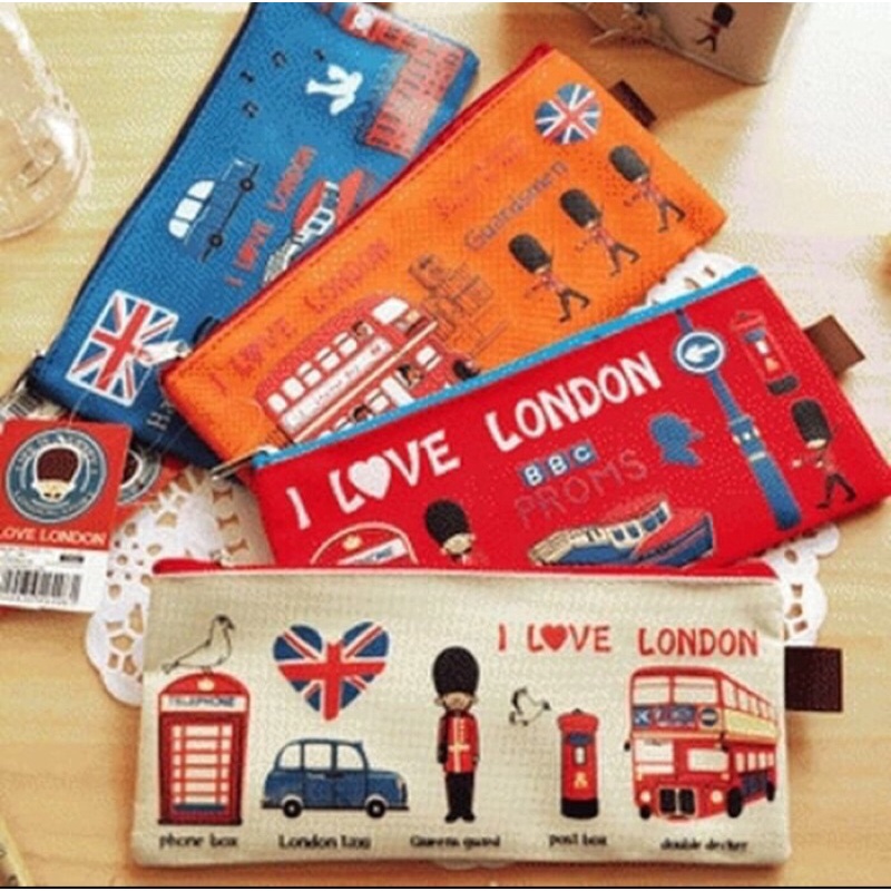 

Dompet Pensil Uang Koin Tempat Alat Tulis London Teddy Bear England Lucu Murah