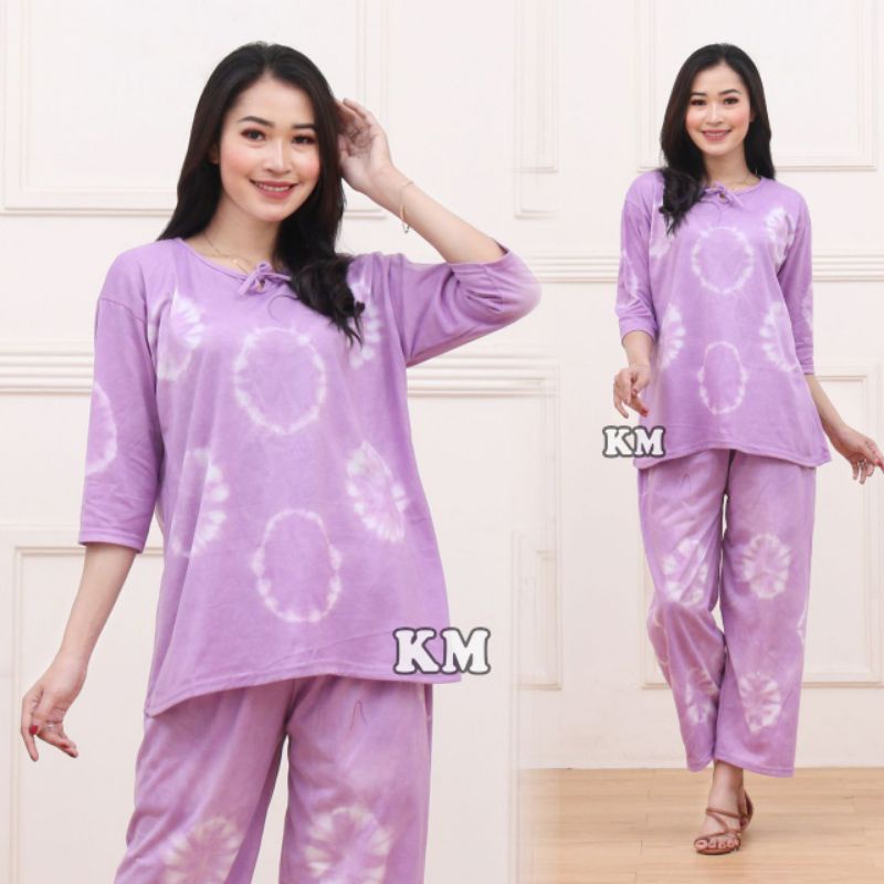 Setelan Kaos Wanita Celana Panjang Terbaru Baju Tidur Wanita Kekinian Babydoll Tiedye Pelangi Terbaru Termurah