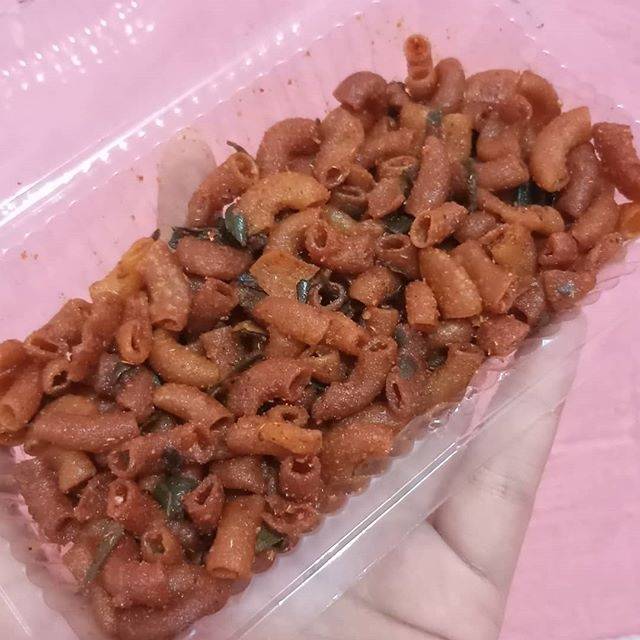 

MAKARONI PEDAS DAUN JERUK