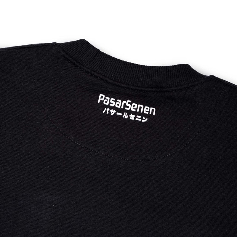 Kamengski - Pasar Senen Black Crewneck