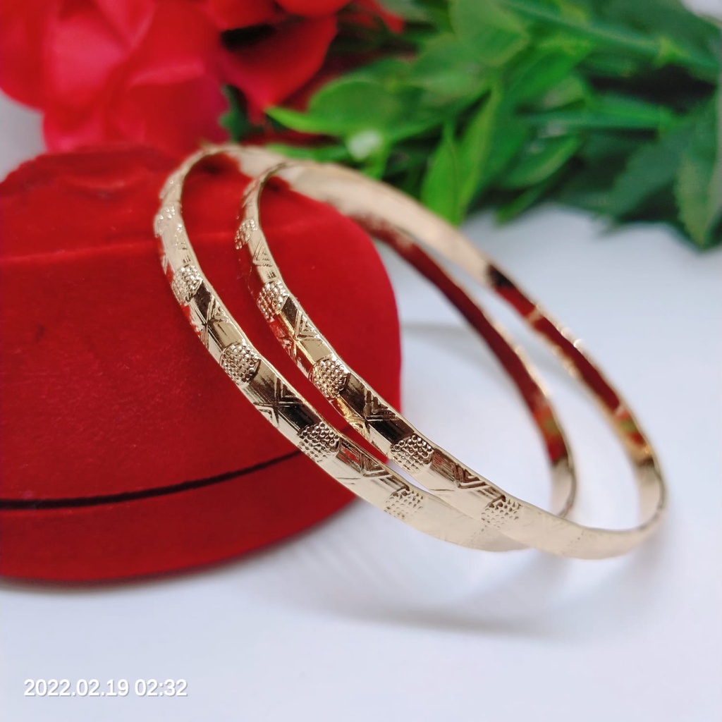 Gelang Tangan Kroncong Wanita Titanium Xuping Perhiasan Aksesoris Fashion Lapis Emas Anti Karat