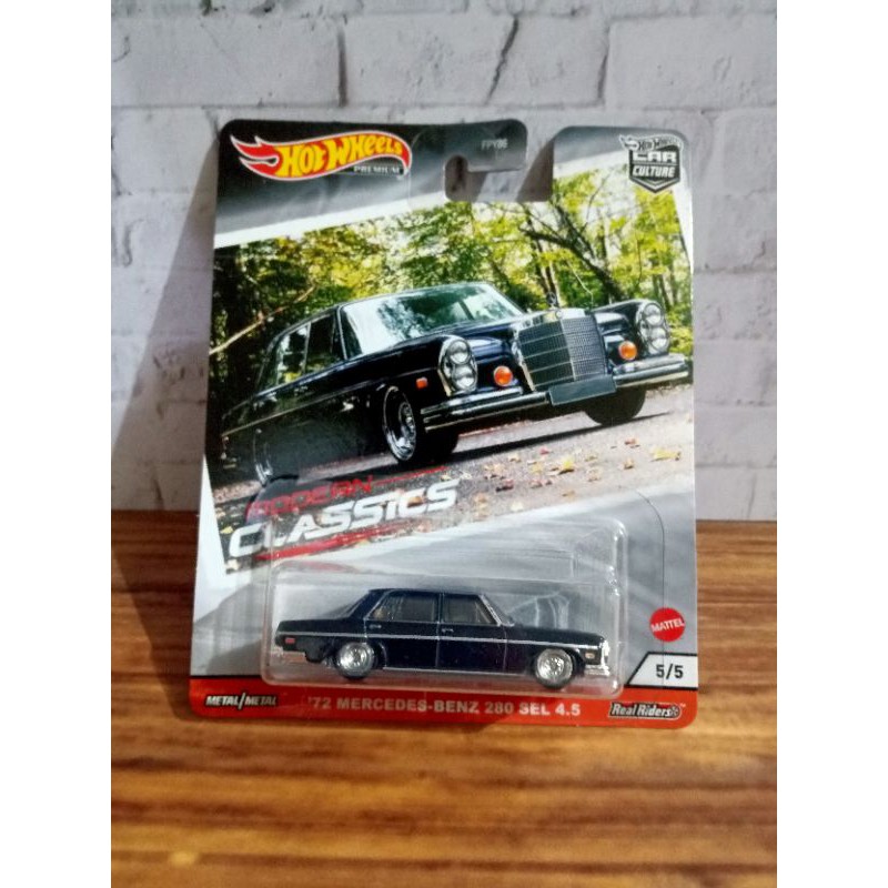 Hot Wheels 72 Mercedes Benz 280 SEL
