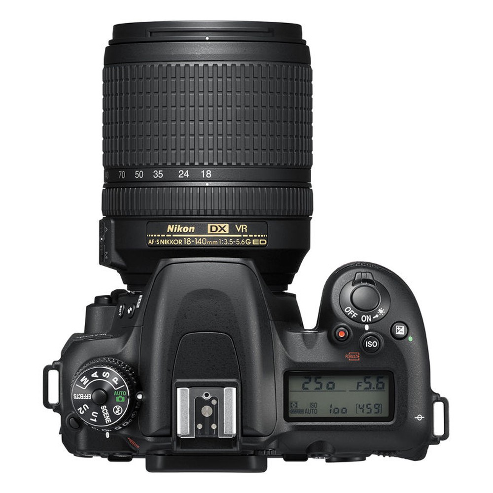 Nikon D7500 Kit 18-140mm