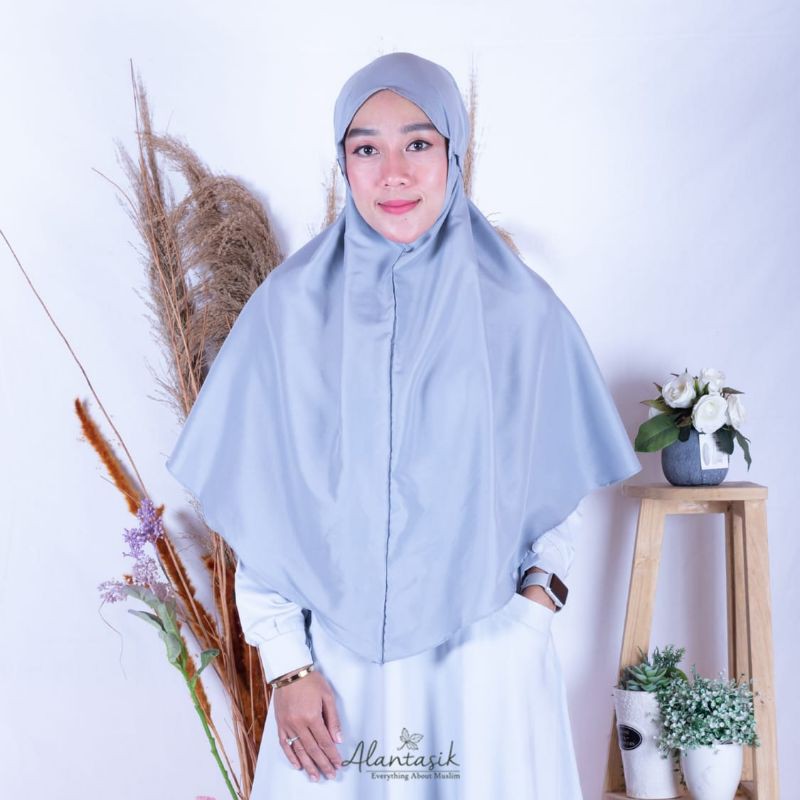 BERGO Maryam  JILBAB Jumbo Silky L BERGO size L./HIJAB SPORT/bergo intant/kerudung olah raga/bergo terlaris.