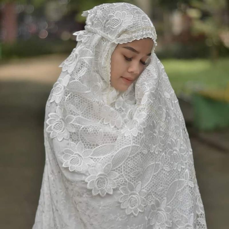 Mukena Mukenah Dewasa Sutra Paris Mewah Kado Mahar Seserahan