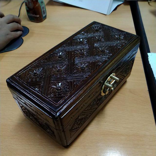 Kotak Perhiasan Kayu Ukir