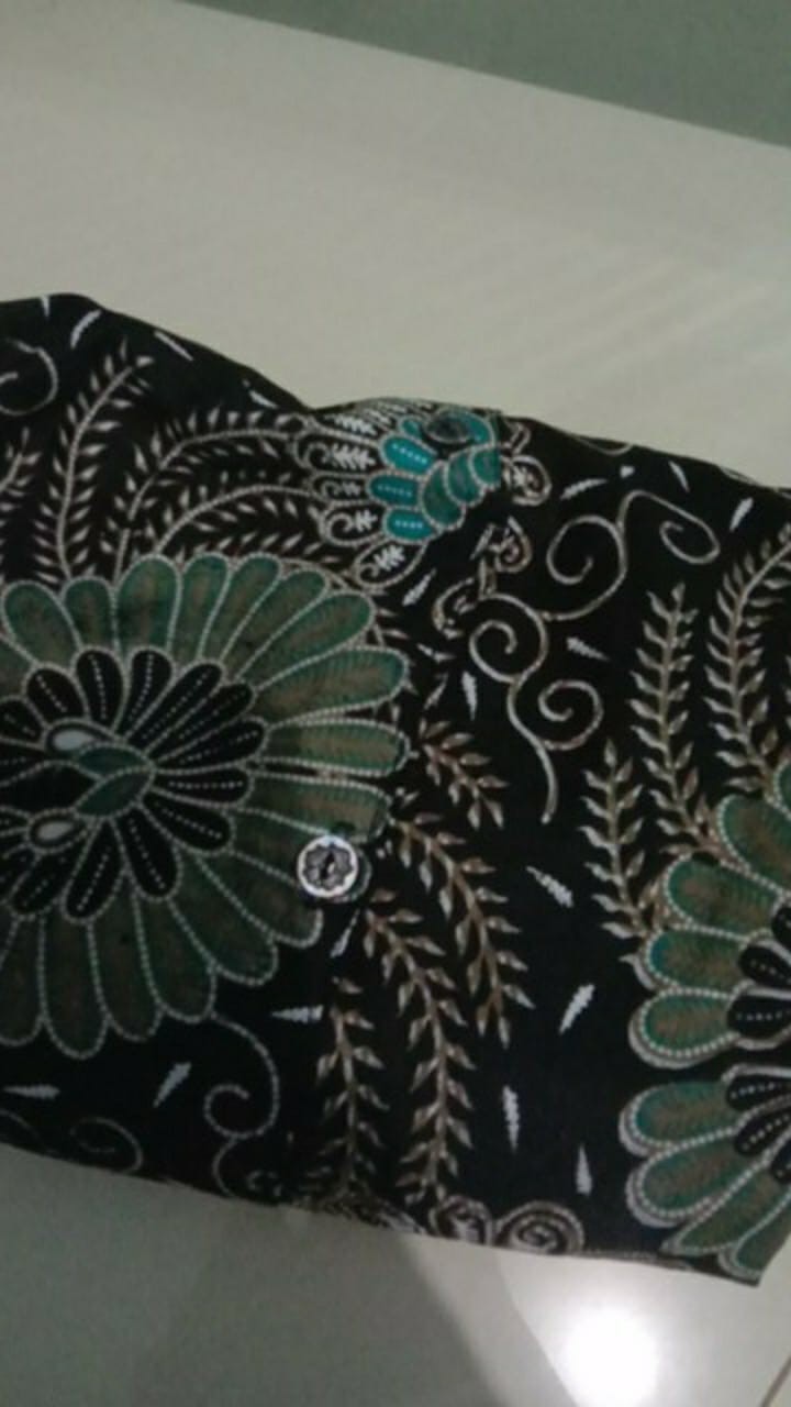 Atasan Batik Wanita Lengan Panjang Blouse Kancing Depan., Motif Batik