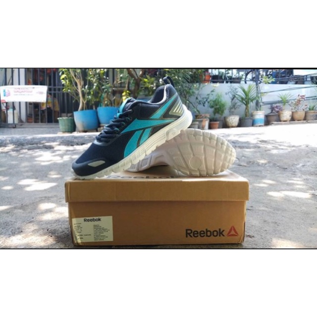 Sepatu reebok triplehall sea women original sport station