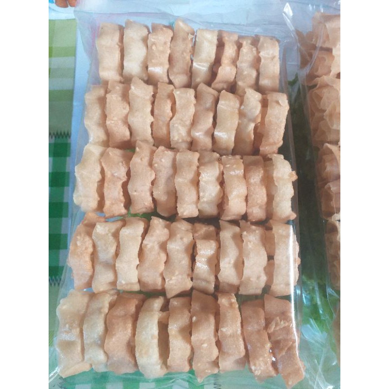 

Keripik kembang goyang (home made)