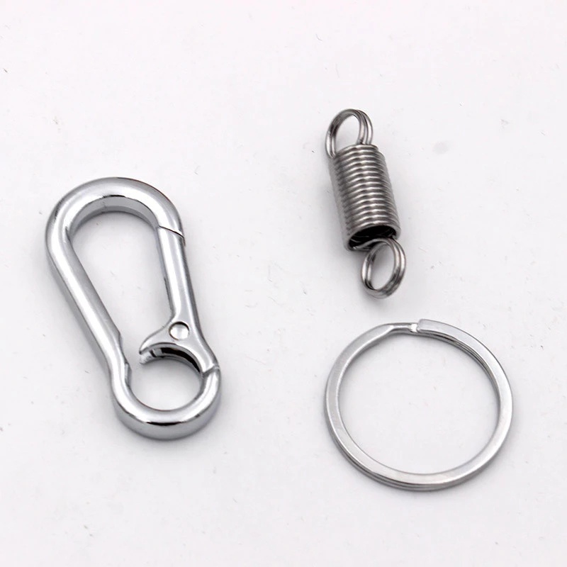 1pc Gantungan Kunci Carabiner Retractable Bahan Metal Gaya Vintage