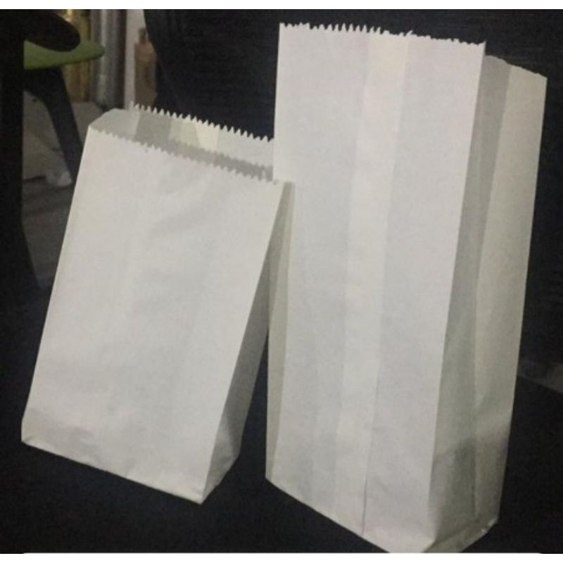 

Paperbag white 40gsm isi100 UK,24x13x8 dan UK,11x12