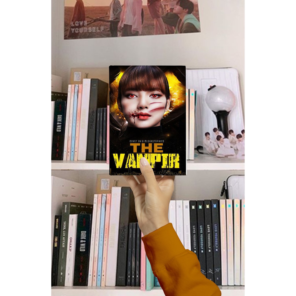 

THE VAMPIRE LISA BLACK PINK BUKU DIARY Aesthetic Isi 100 Hard Cover Buku Catatan / Agenda / KPOP