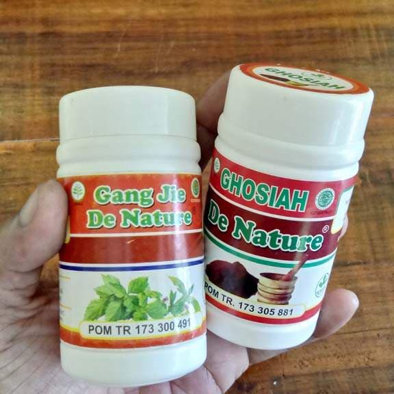 Obat AMPUH SIPILIS KENCING NANAH GONORE ISK Infeksi Saluran Kemih Kencing De Nature
