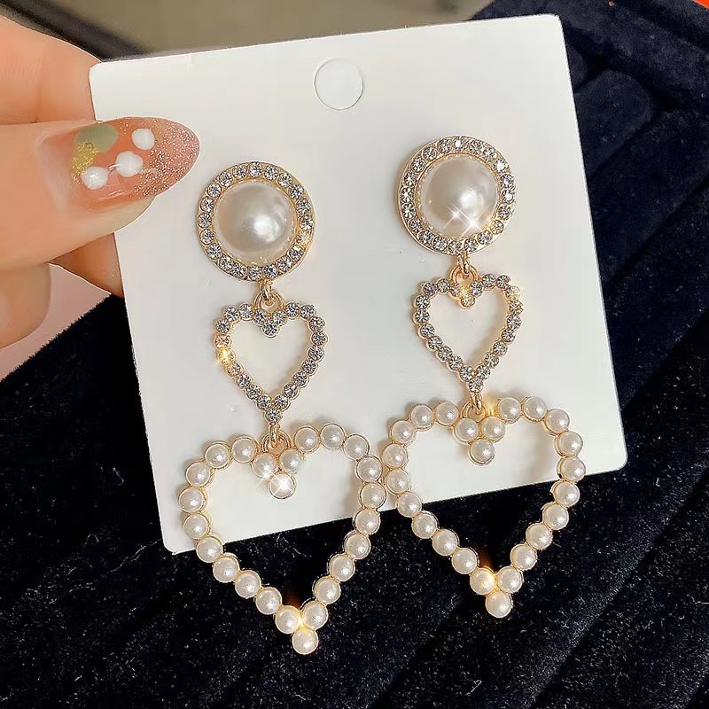 Anting Panjang Desain Hati Ganda Aksen Mutiara Berlian Gaya Korea