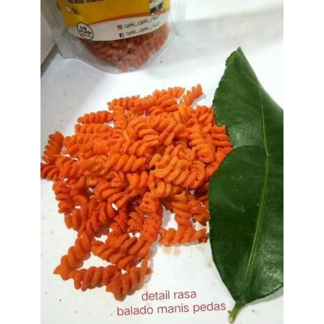 

Makaroni Lilit Pedas Daun Jeruk