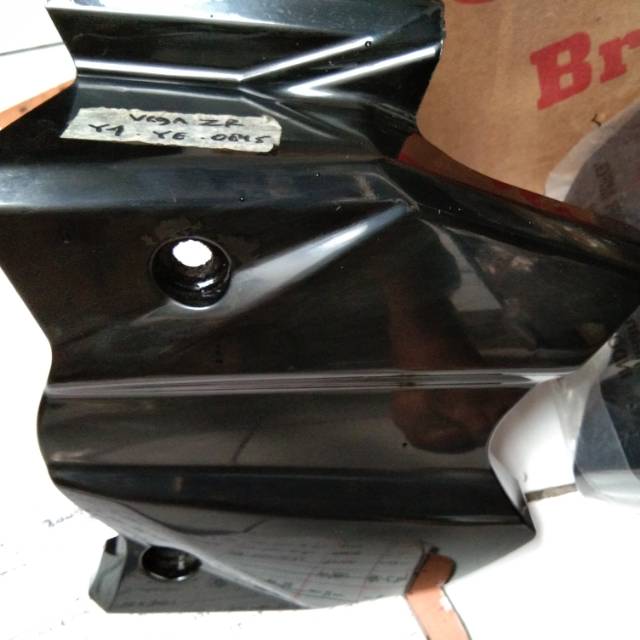 Tutup gir depan vega zr