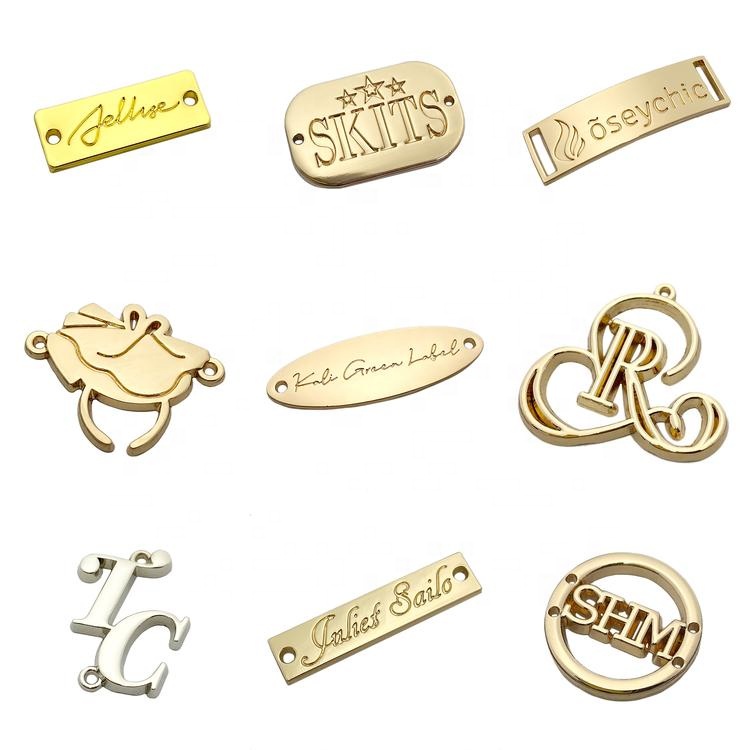 

CUSTOM AKRILIK LABEL PRODUK