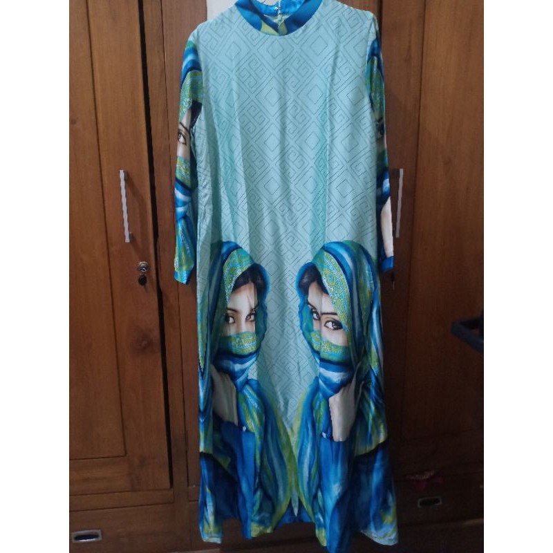PRELOVED GAMIS 1 juta BUTIK DESAINER  SILK MEWAH  LD 110 PRINCESS INDIA BIRU  PESTA JUMBO BIG SIZE