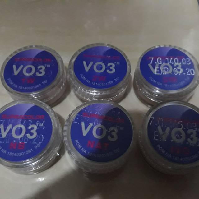 Crayolan VO3 mini alas bedak terlaris foundation