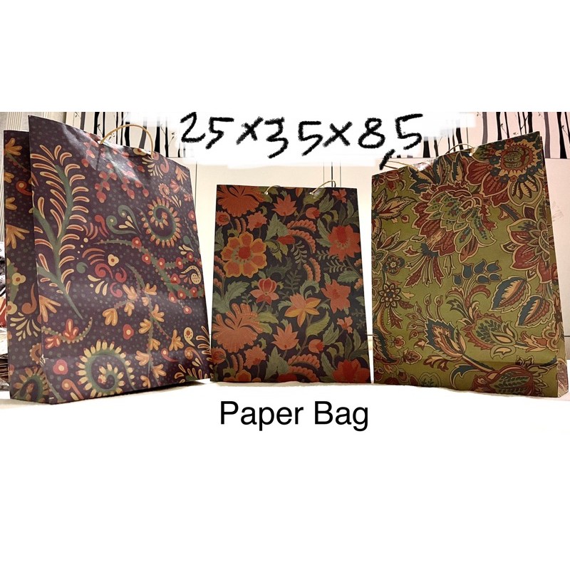 

Paperbag Paper bag Premium 3motif 25x35x8,5 harga per3lembar