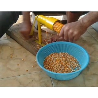pemipil/perontok jagung  manual utk semua ukuran jagung kecil besar bisa
