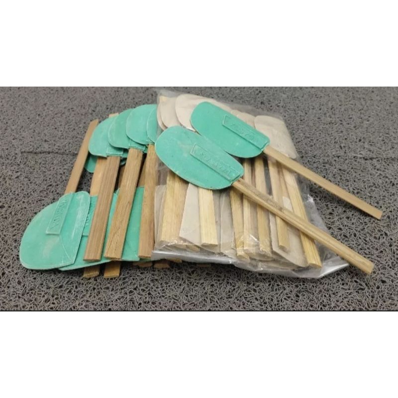 3 BUAH SPATULA SODET / LEMET KARET SILIKON