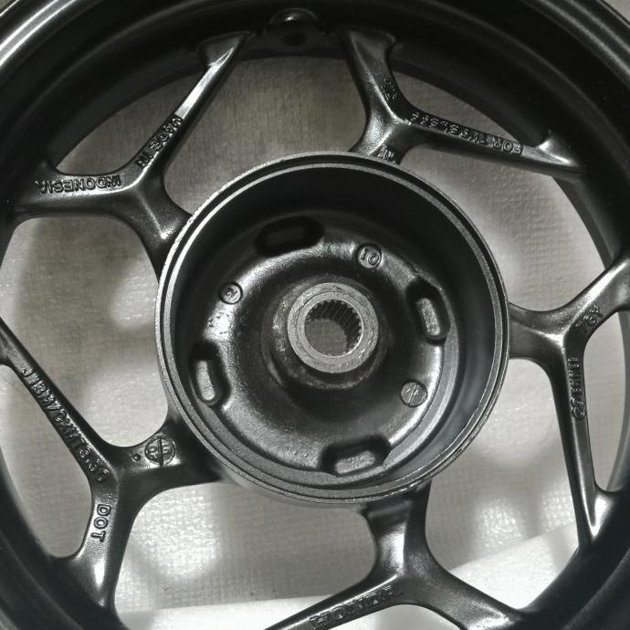Velg Vellg belakang Honda PCX 160 PCX 2021 hoym07 Berkualitas