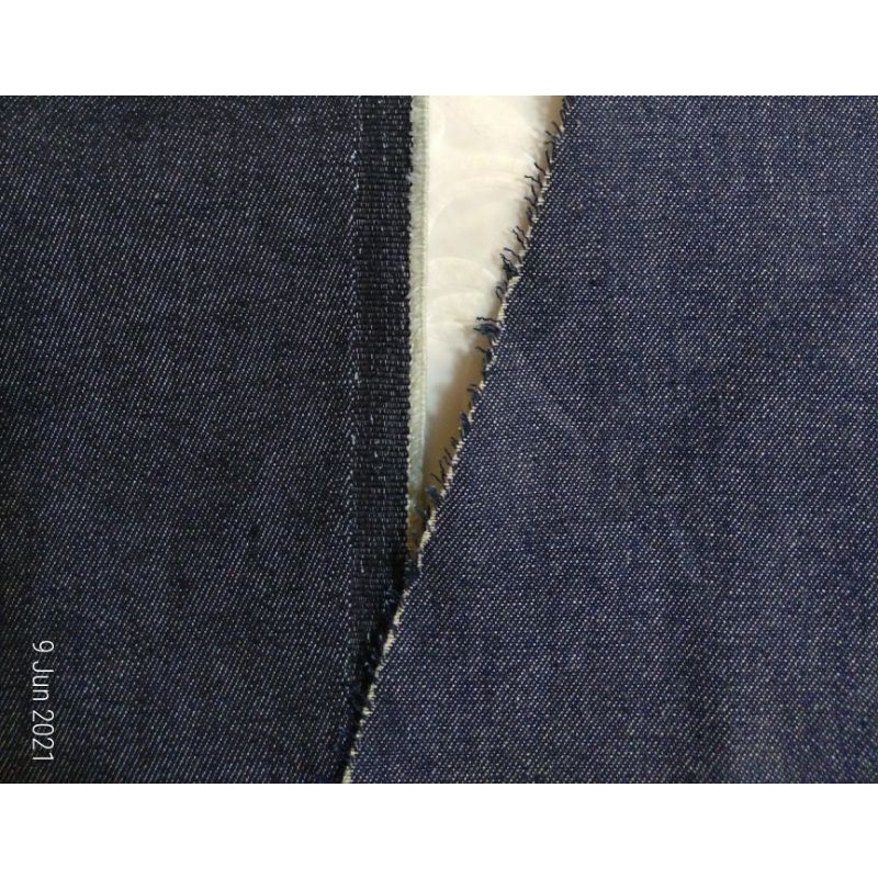 Kain Perca Jeans Ketebalan Sedang ( 1 lembar )