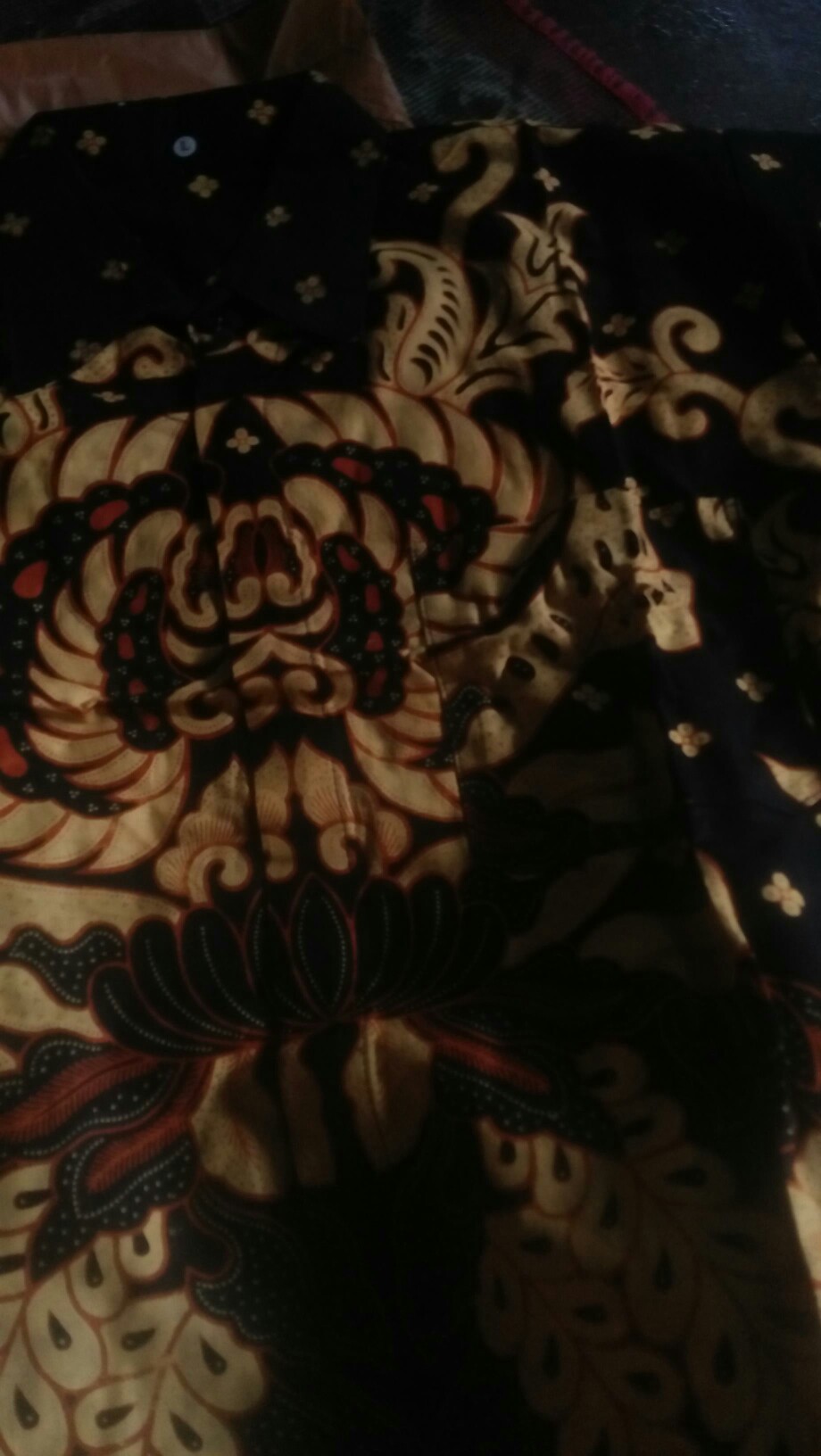 (family Ada Anaknya) Batik Couple 2499 Motif Manggar Sumber Urip Grosir Couple Gisel