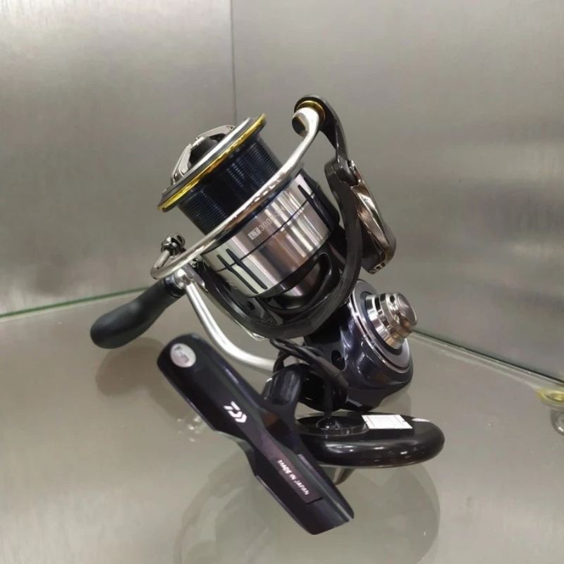 Reel DAIWA CERTATE LT 3000 XH BEST SELLER made in japan