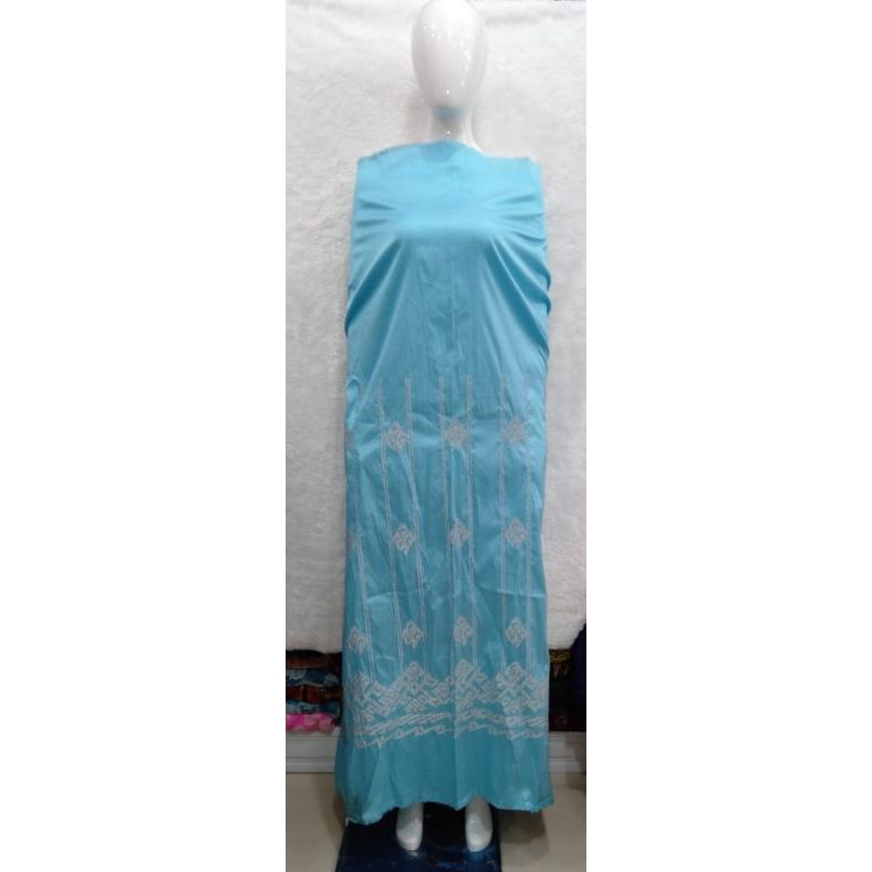 [Harga per 0.5 meter ]  sutra taveta corak mahkota