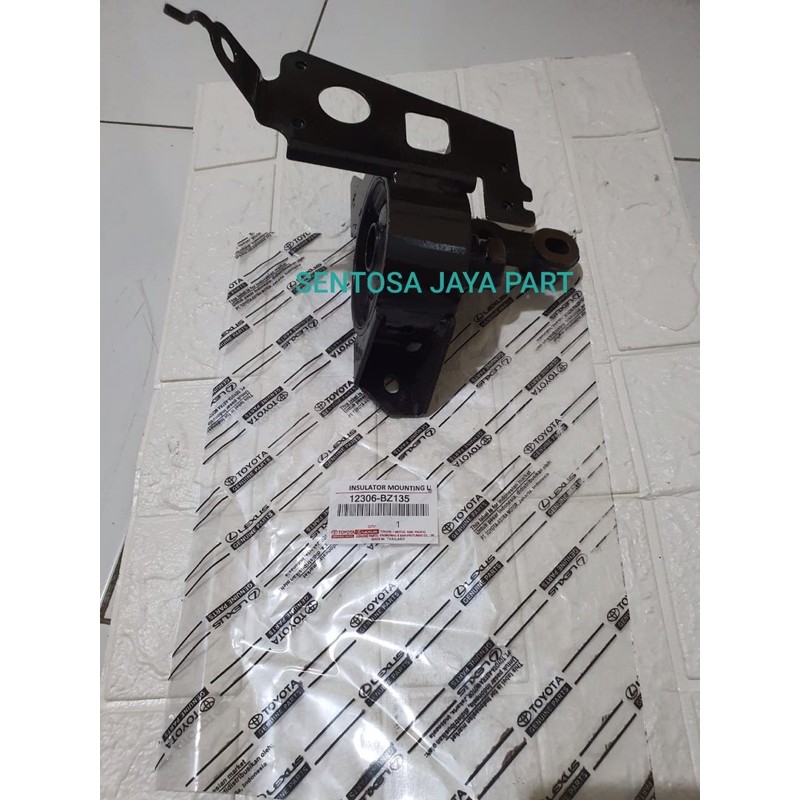 ENGINE MOUNTING KIRI AGYA AYLA MATIC 1200 CC ORIGINAL