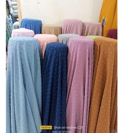 "NGN. 800718" rayon CRINKLE CEY air flow uragiri premium / uragiri dot / polkadot