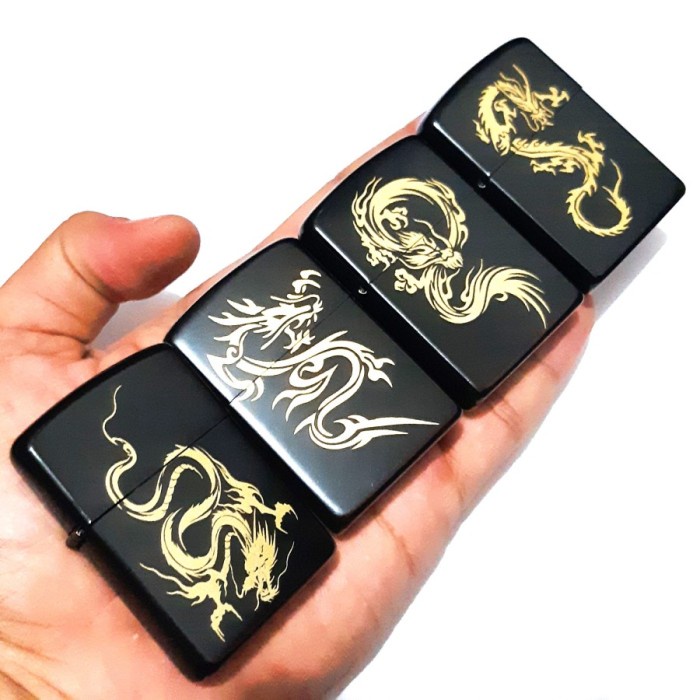 Korek Api Model Zippo Hitam Motif Naga