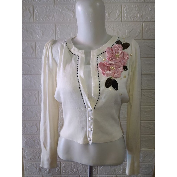 [PRELOVED] Cardigan Crop Rajut