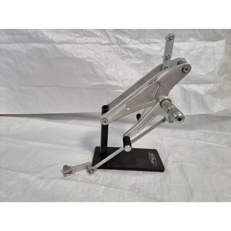 Footstep Underbone Es2 Es.2 Suzuki Satria Fu Karbu Original Es2 Road Race