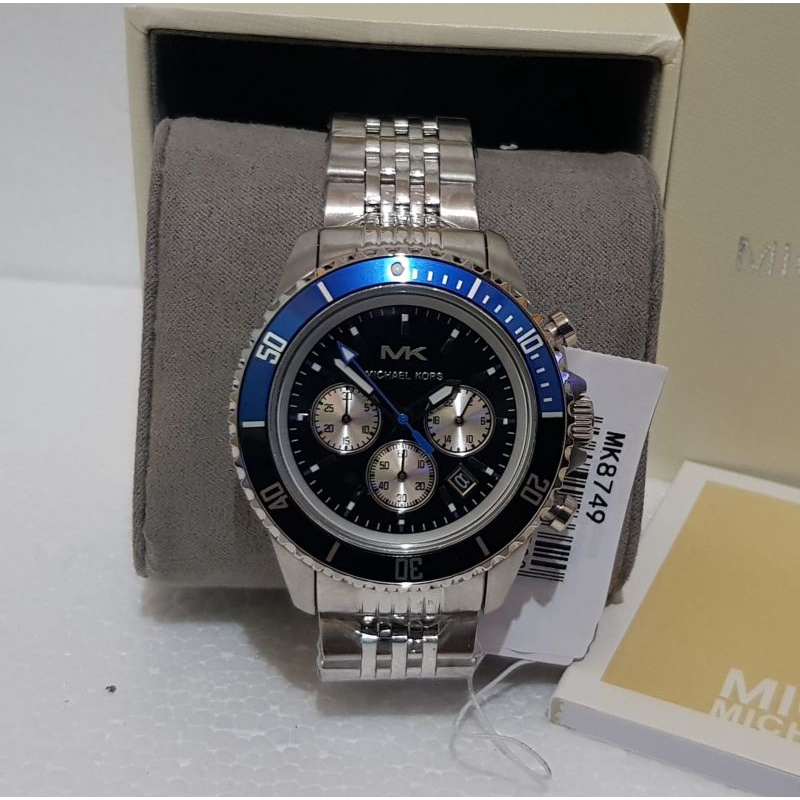 Jam fashion pria Michael Kors