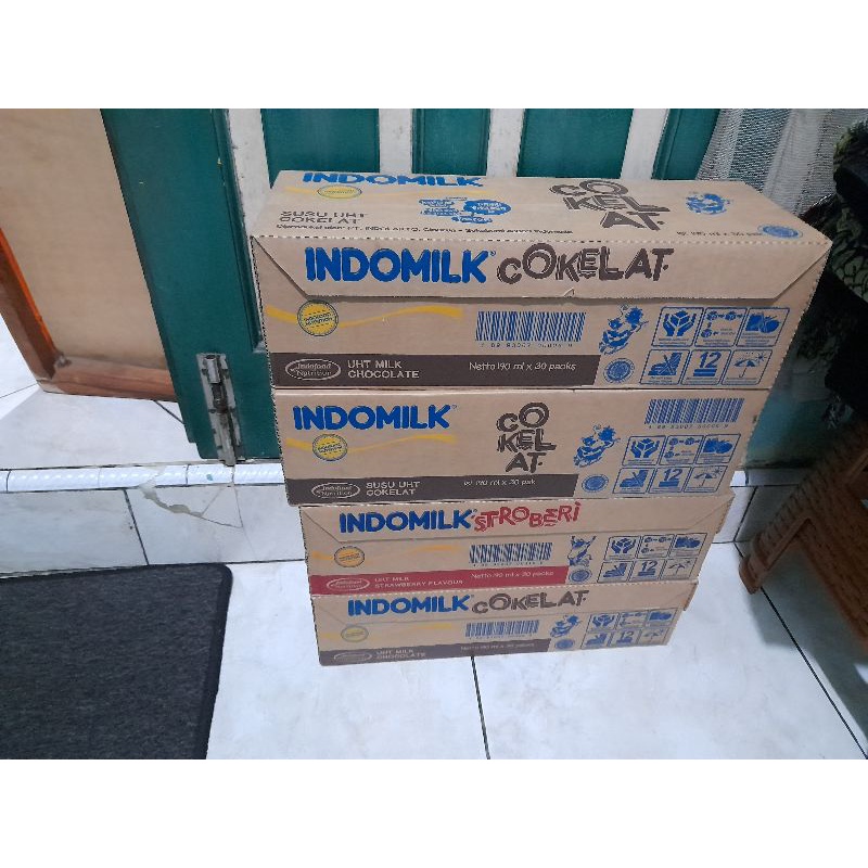 

susu indomilk kotak 190 ml