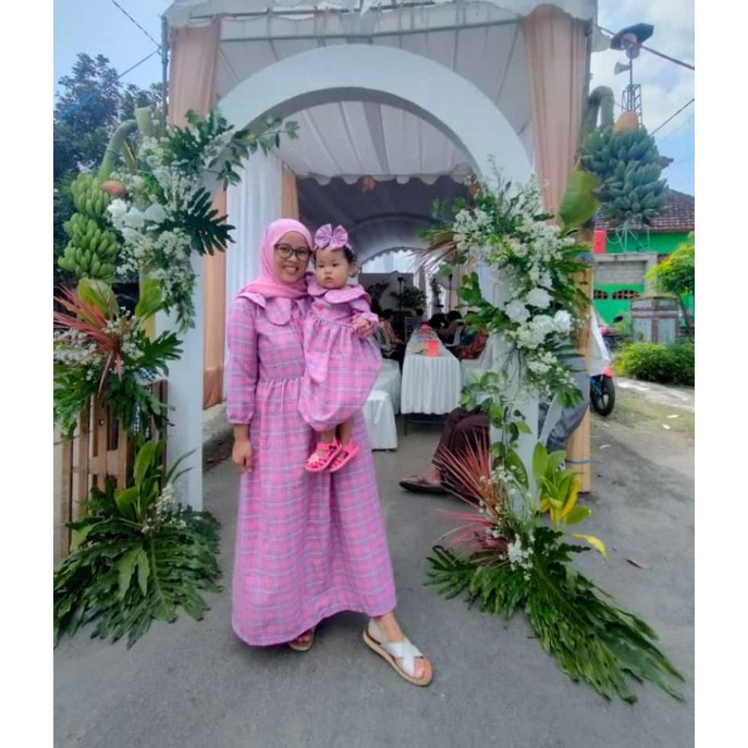 gamis motif kotak/gamis Couple keluarga/kemeja motif kotak/gamis remaja/gamis anak