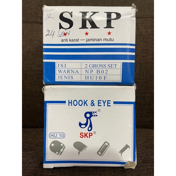 1 Box Isi 24 Lusin Hook &amp; eye skp / 1 Box Isi 24 Lusin Hook and eye skp / Penjepit Rok / Cantelan Baju Pakaian Hook eye anti karat / Cetetan baju pakaian rok celana hook eye anti karat