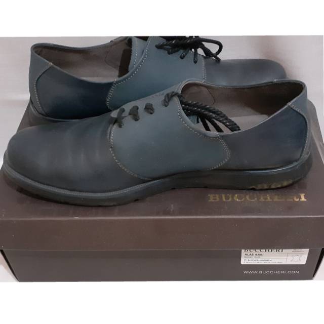 Sepatu Pria BUCHERI