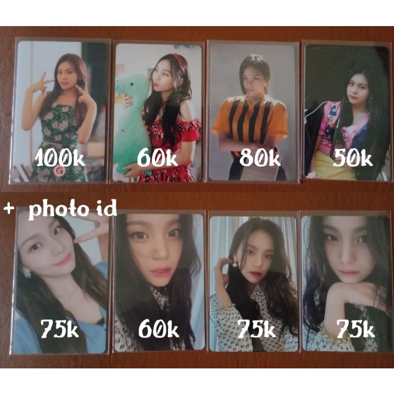 WTS Photocards Pc Official umji VIVIZ GFRIEND