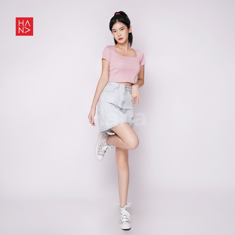 Hana Fashion - Emalia Basic Crop Top Square Neck / Kaos Crop Wanita Bahan Knit - TS506